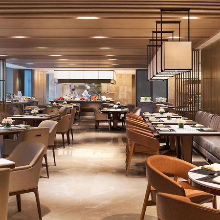 Courtyard By Marriott Zhengzhou East Hotel Eksteriør billede