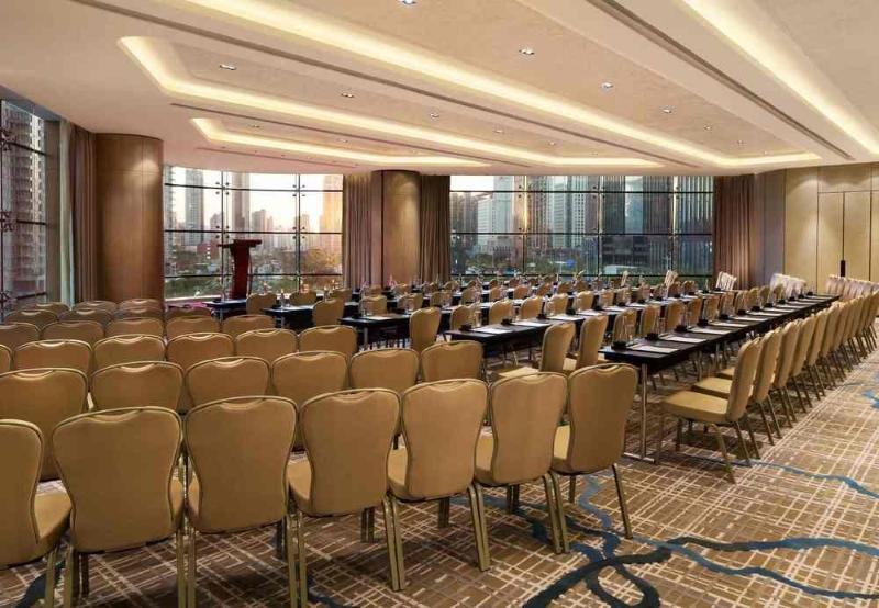 Courtyard By Marriott Zhengzhou East Hotel Eksteriør billede