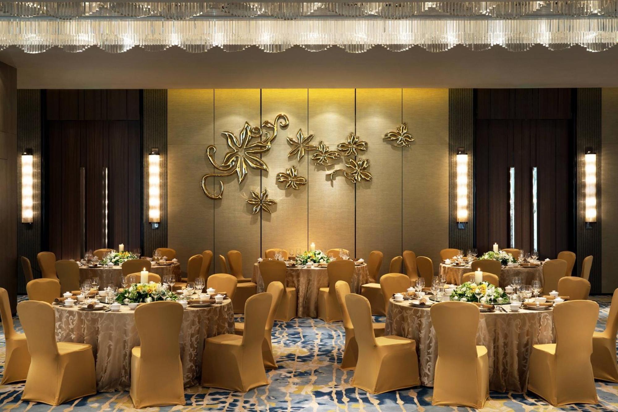 Courtyard By Marriott Zhengzhou East Hotel Eksteriør billede