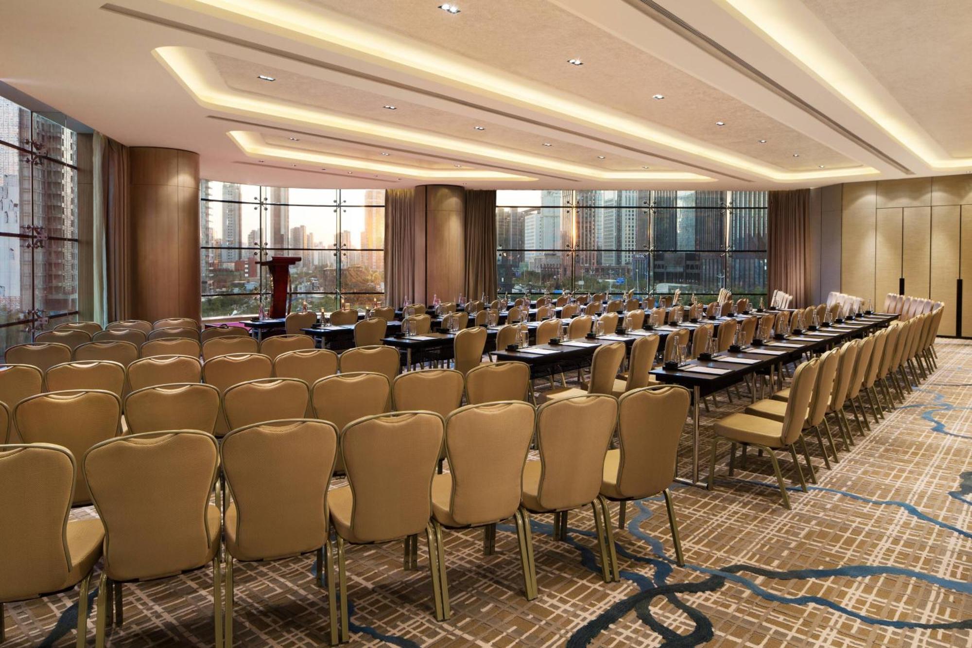 Courtyard By Marriott Zhengzhou East Hotel Eksteriør billede