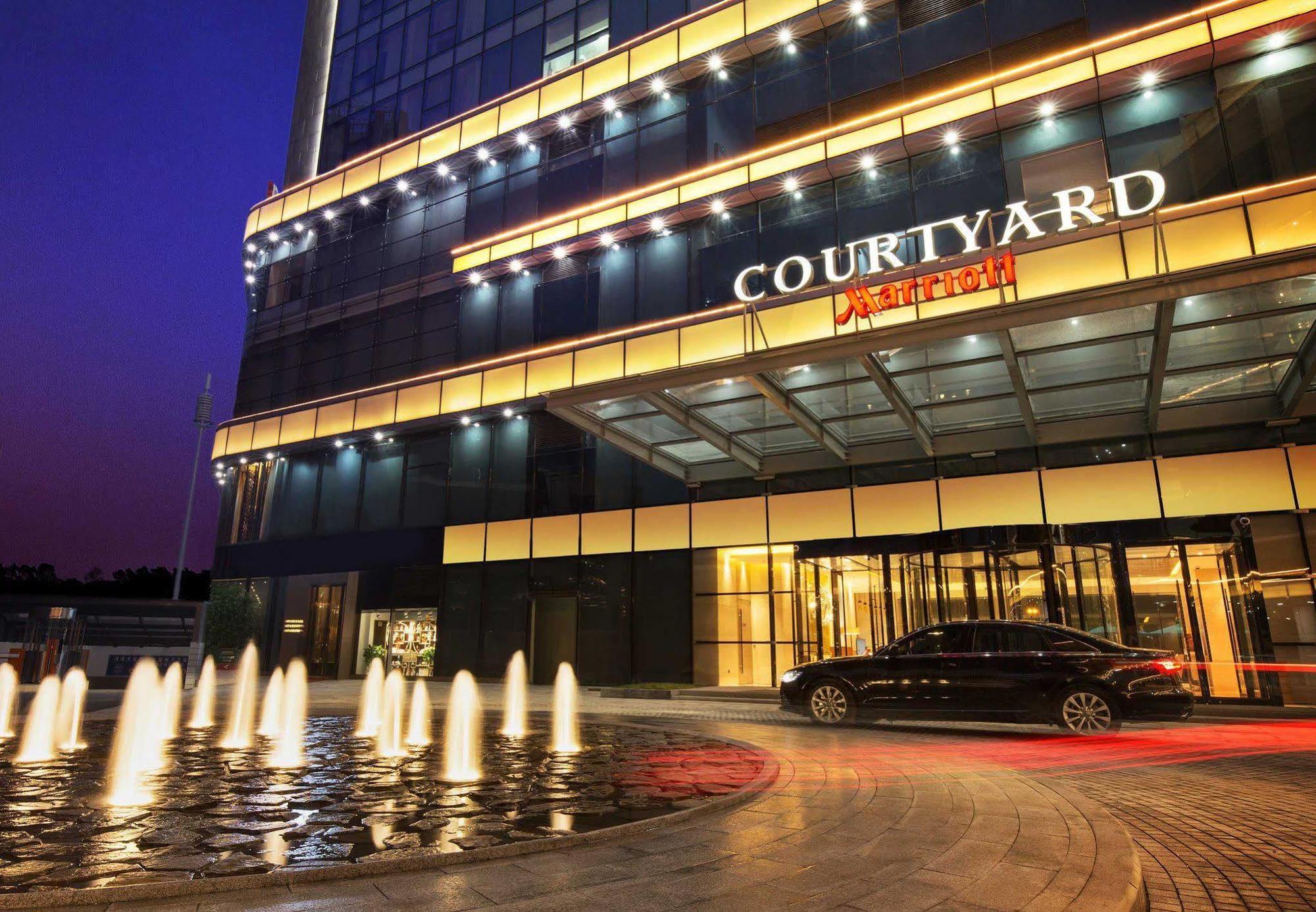 Courtyard By Marriott Zhengzhou East Hotel Eksteriør billede